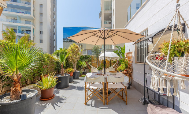 Resale - Apartment / flat - La Mata - Playa