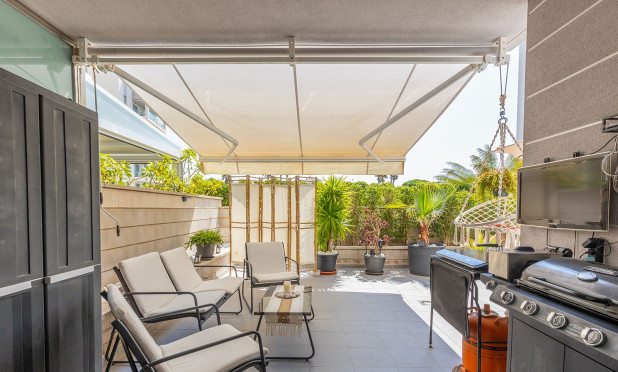 Resale - Apartment / flat - La Mata - Playa