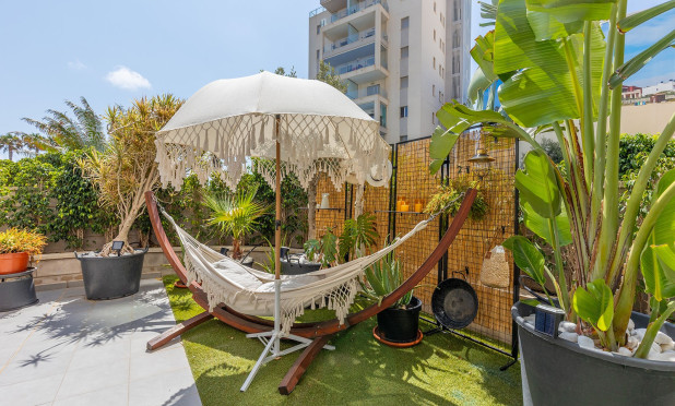 Resale - Apartment / flat - La Mata - Playa