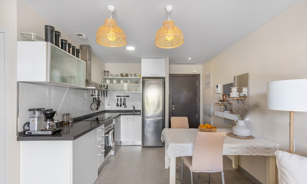 Resale - Apartment / flat - La Mata - Playa