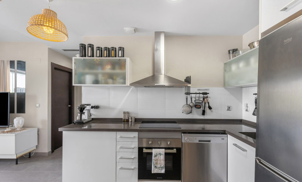 Resale - Apartment / flat - La Mata - Playa