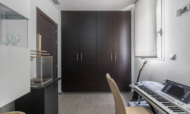 Resale - Apartment / flat - La Mata - Playa