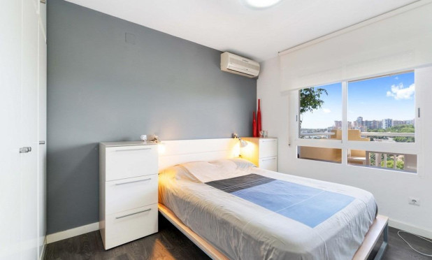 Resale - Apartment / flat - Orihuela Costa - Campoamor