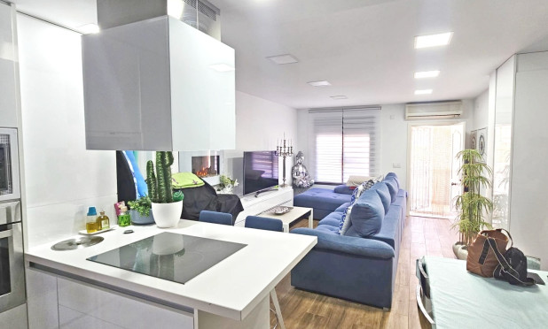 Resale - Apartment / flat - Los Alcazares - Pueblo Patrica