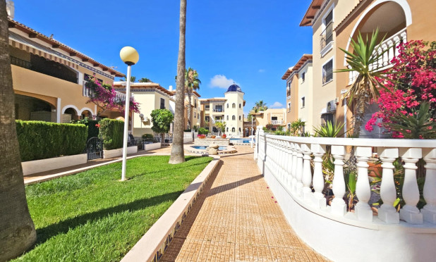 Resale - Apartment / flat - Los Alcazares - Pueblo Patrica