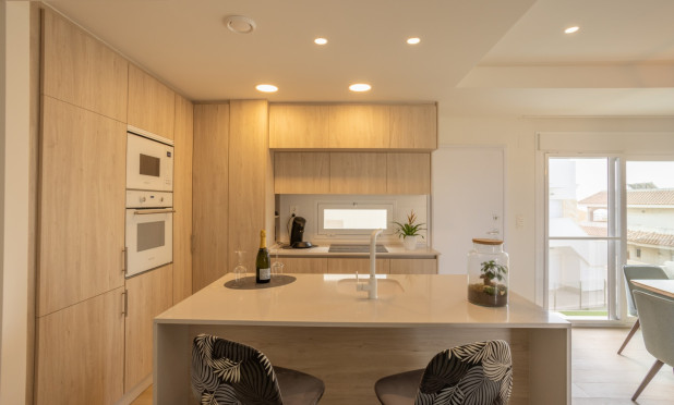 Resale - Apartment / flat - Orihuela Costa - Villamartín