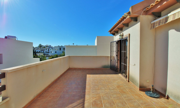 Resale - Villa - Villamartín - PAU 8