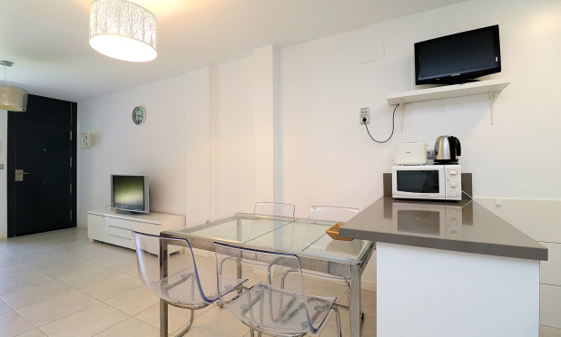 Resale - Apartment / flat - Orihuela Costa - Campoamor
