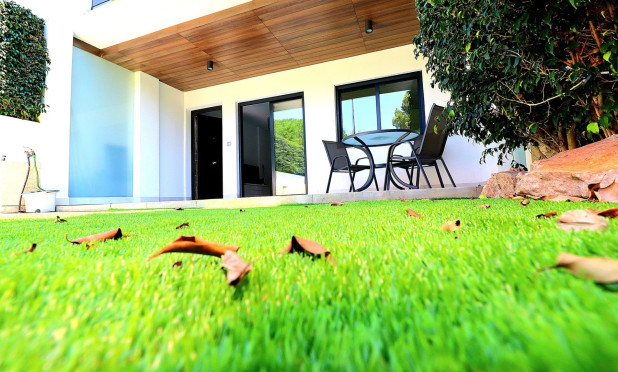 Resale - Apartment / flat - Orihuela Costa - Campoamor