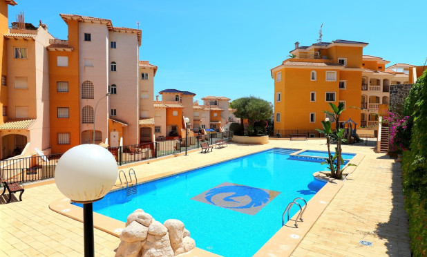 Resale - Apartment / flat - Orihuela Costa - Campoamor