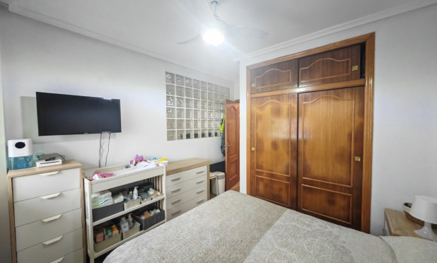 Odsprzedaż - Mieszkanie w bloku - Gran Alacant