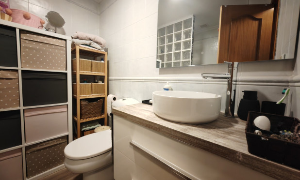 Odsprzedaż - Mieszkanie w bloku - Gran Alacant