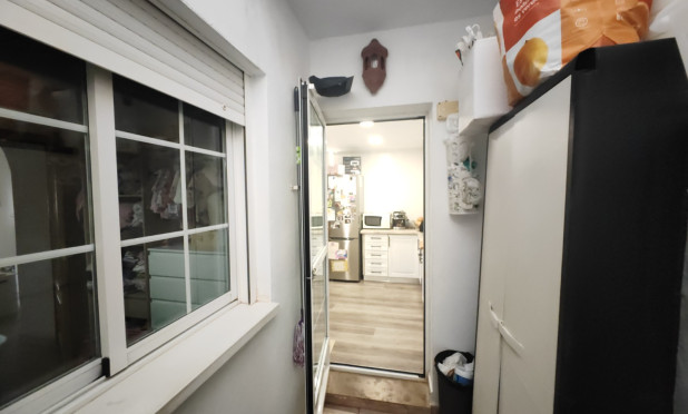 Odsprzedaż - Mieszkanie w bloku - Gran Alacant