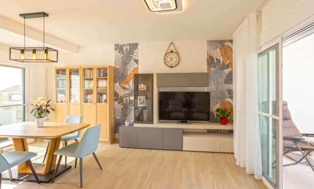 Resale - Apartment / flat - Orihuela Costa - Villamartín