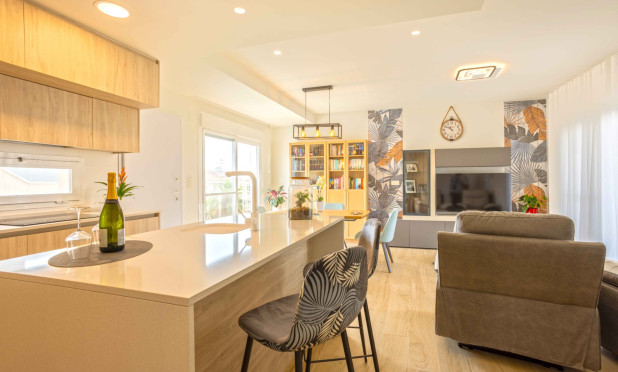 Resale - Apartment / flat - Orihuela Costa - Villamartín