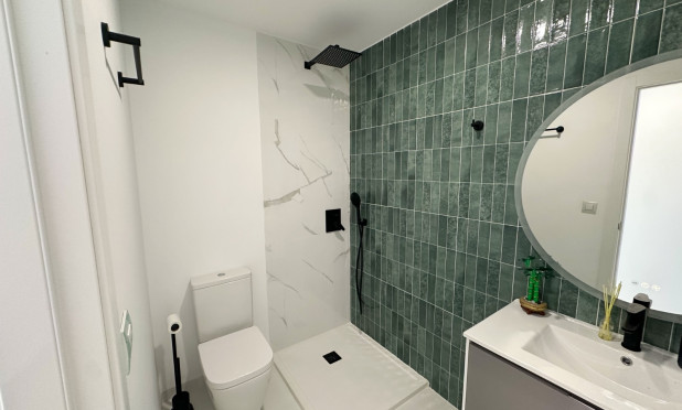 Reventa - Apartamento / piso - San Miguel de Salinas