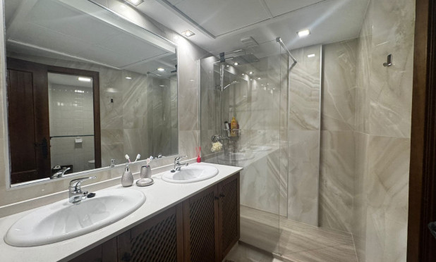 Wiederverkauf - Wohnung - Punta Prima