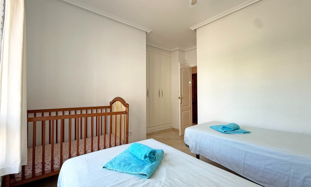 Resale - Apartment / flat - Orihuela Costa - Villamartín