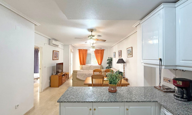 Resale - Apartment / flat - Orihuela Costa - Villamartín