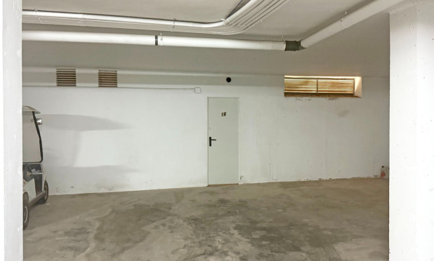 Resale - Apartment / flat - Orihuela Costa - Villamartín