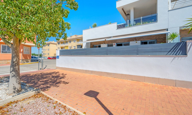 Reventa - Adosado - Formentera del Segura