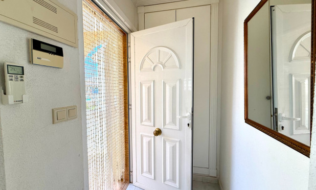 Resale - Villa - Orihuela Costa - Villamartín