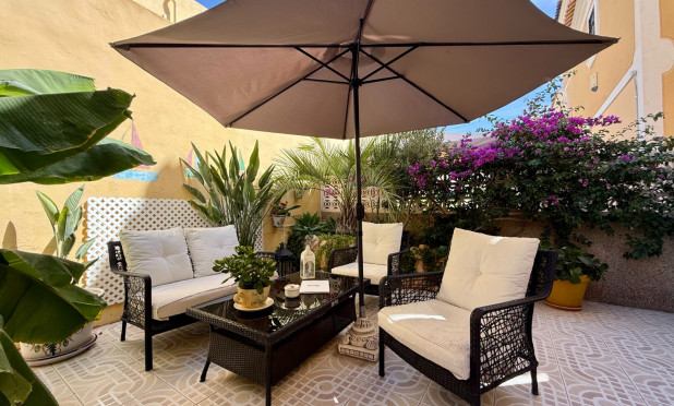 Resale - Villa - Orihuela Costa - Villamartín