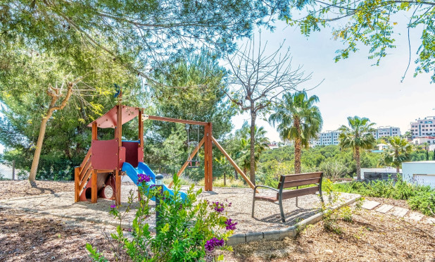 Resale - Apartment / flat - Orihuela Costa - Las Colinas Golf