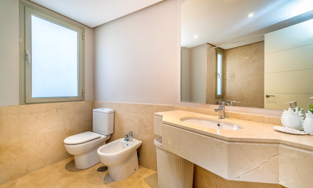 Resale - Apartment / flat - Orihuela Costa - Las Colinas Golf