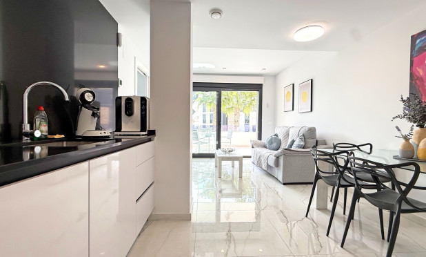 Resale - Apartment / flat - Orihuela Costa - Los Altos