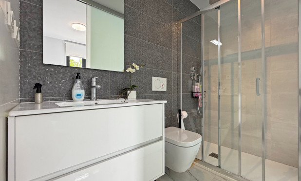 Resale - Apartment / flat - Orihuela Costa - Los Altos