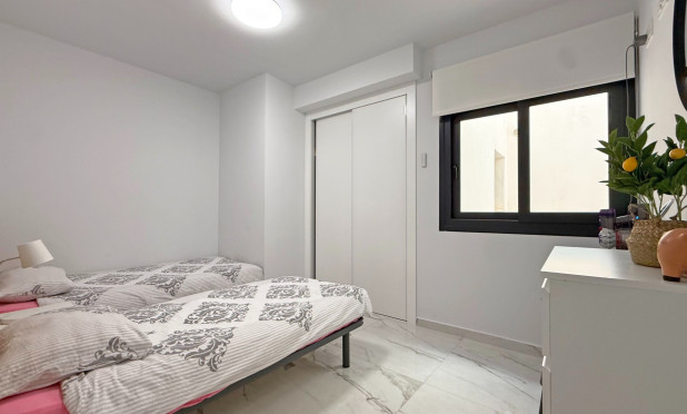 Resale - Apartment / flat - Orihuela Costa - Los Altos