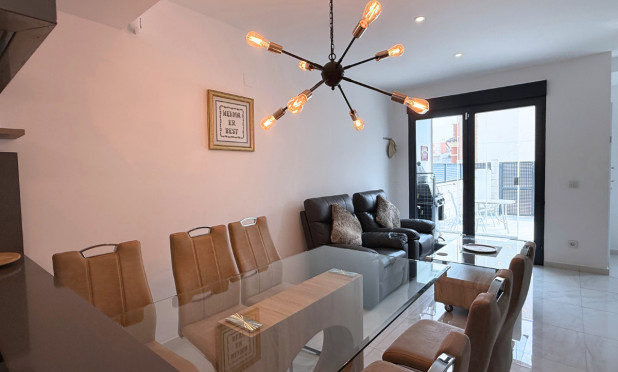 Herverkoop - Herenhuis - Playa Flamenca