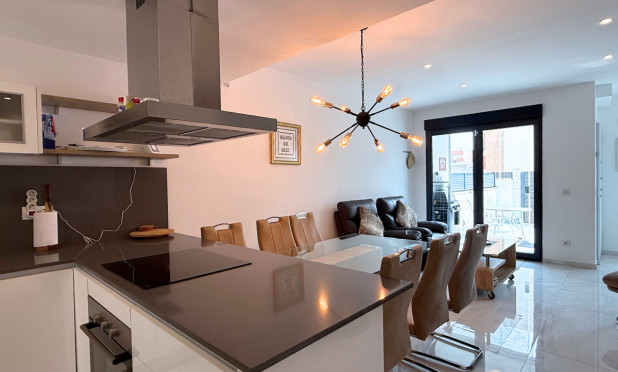 Herverkoop - Herenhuis - Playa Flamenca