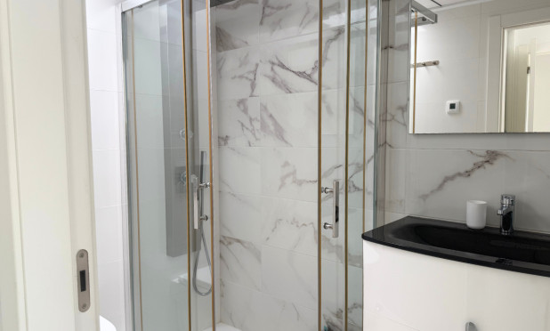 Herverkoop - Herenhuis - Playa Flamenca