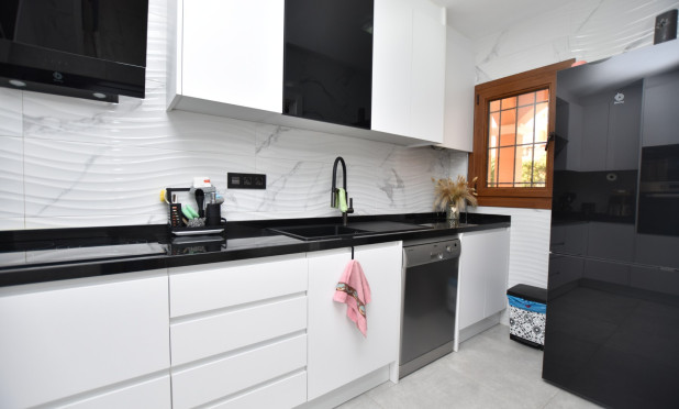 Resale - Townhouse - Algorfa - La Finca Golf