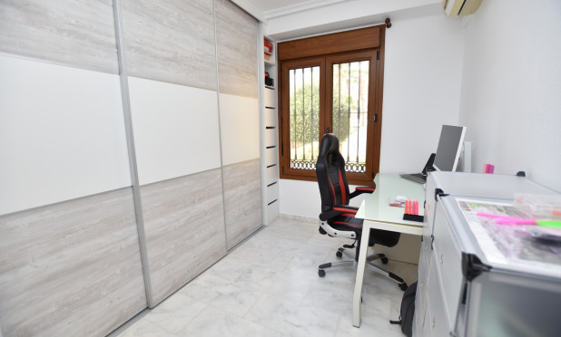 Resale - Townhouse - Algorfa - La Finca Golf