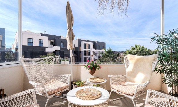 Resale - Apartment / flat - Orihuela Costa - Los Altos