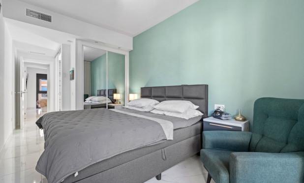 Resale - Apartment / flat - Guardamar del Segura - Costa Blanca