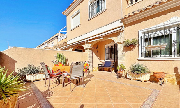Resale - Townhouse - Orihuela Costa - Villamartín