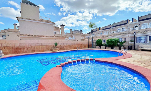 Resale - Townhouse - Orihuela Costa - Villamartín
