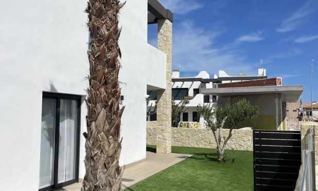 Nowy budynek - Kamienica - Torrevieja - torrevieja