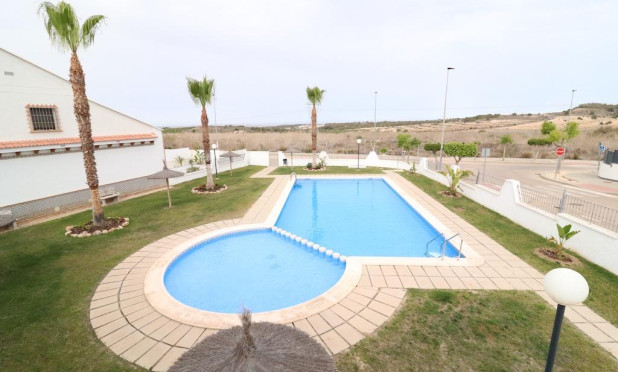 Resale - Townhouse - San Miguel de Salinas - Cerro Del Sol