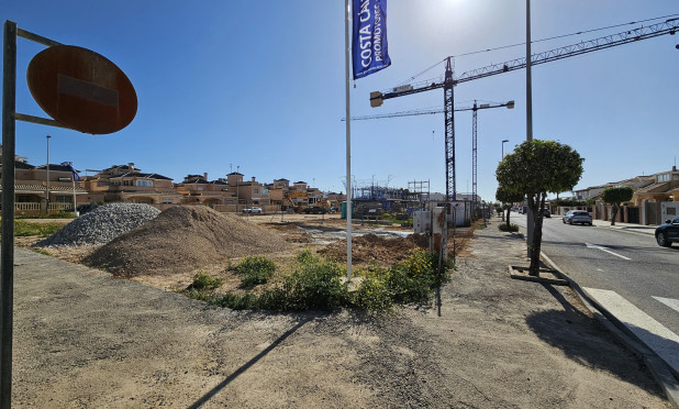 Nouvelle construction - Maison de ville - Torre de la Horadada