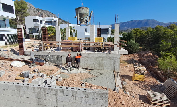 Neue Gebäude - Villa - Polop