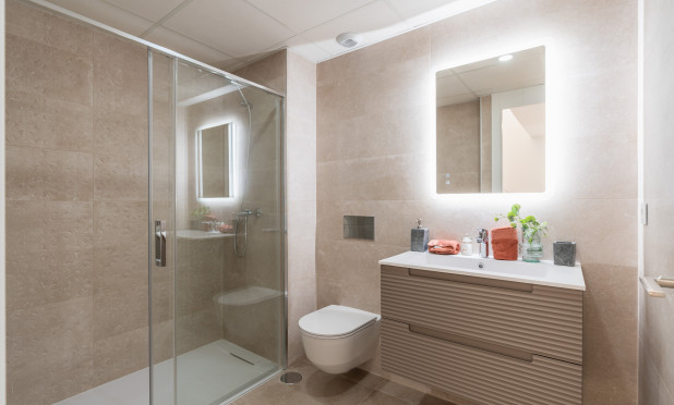 Neue Gebäude - Stadthaus - La Nucía