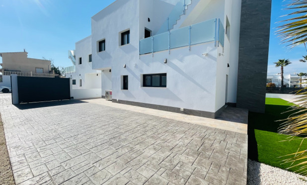 Neue Gebäude - Villa - Torrevieja - torrevieja