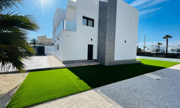 Neue Gebäude - Villa - Torrevieja - torrevieja