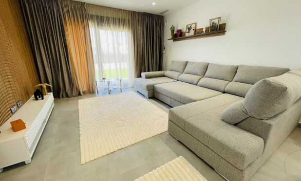 Neue Gebäude - Villa - Torrevieja - torrevieja