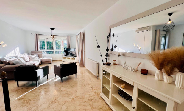 Revente - Villa - Orihuela Costa - Lomas de Campoamor-Las Ramblas